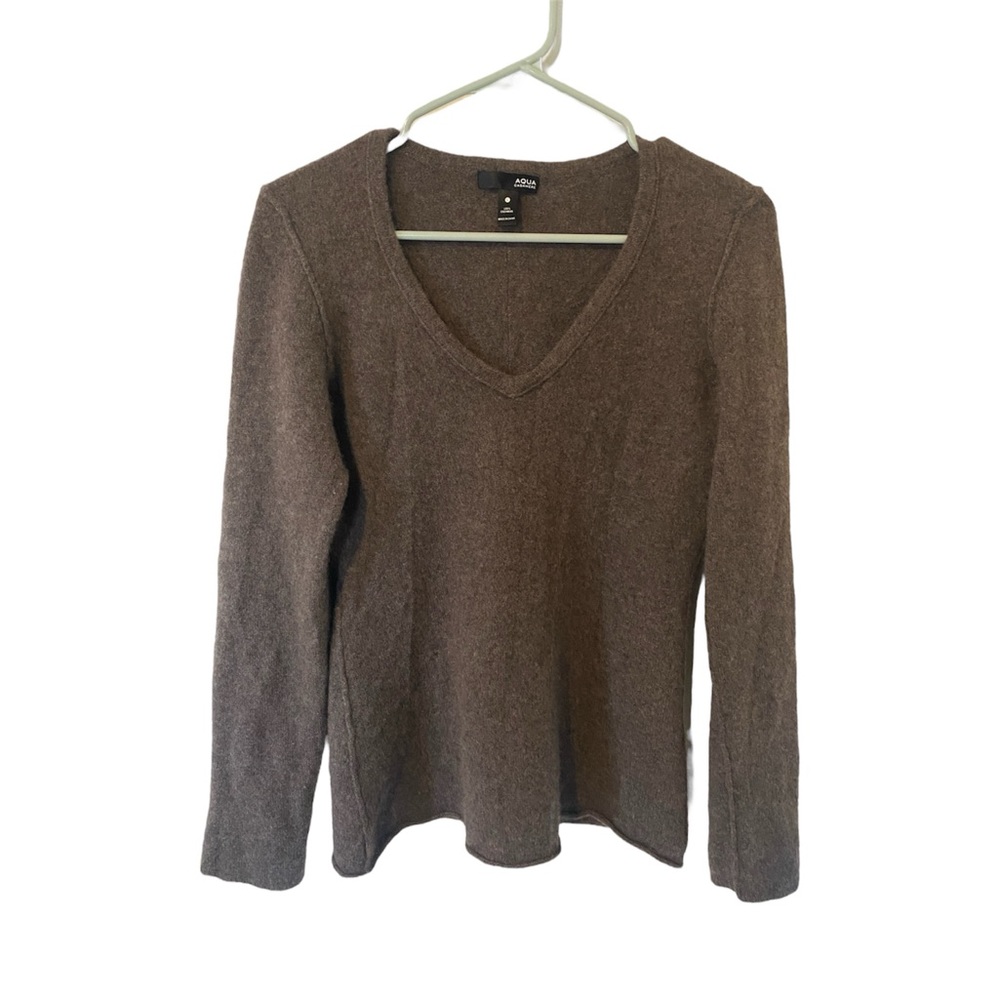 Aqua Cashmere brown v-neck sweater
